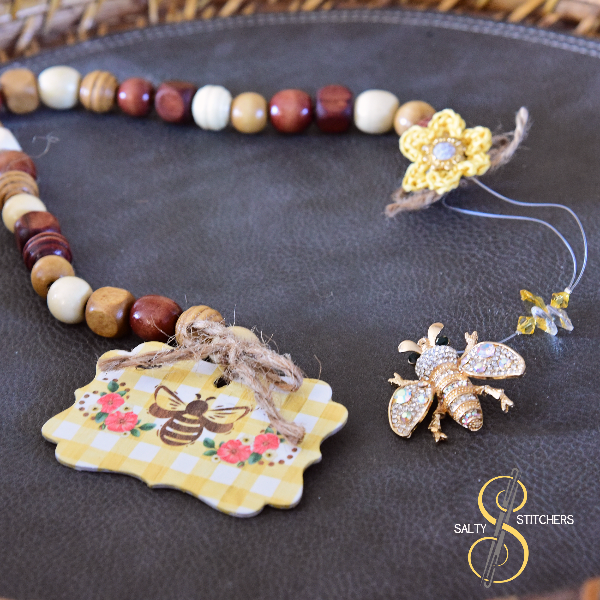 Vintage Floral Honey Bee Wood Bead Tier Tray Garland | Salty Stitchers